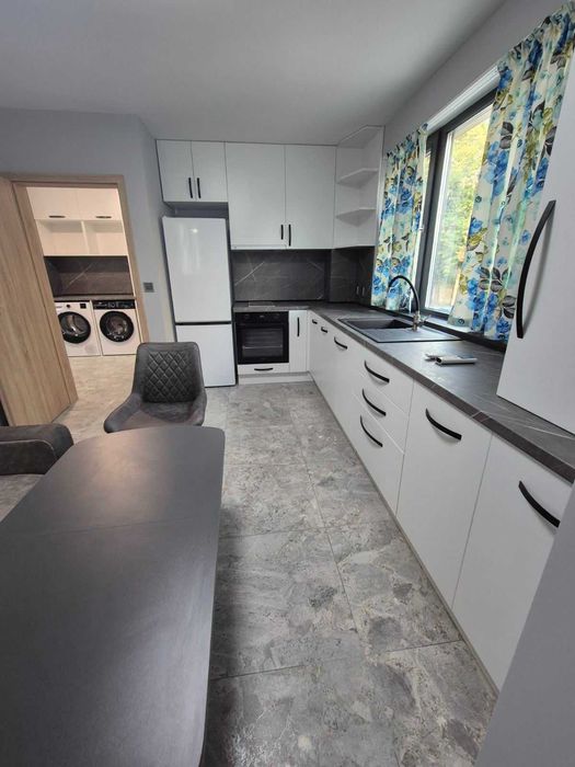 Дава се под наем Двустаен апартамент в Велико Търново, Център - 53 кв.м за 392.7 € - Снимка #6