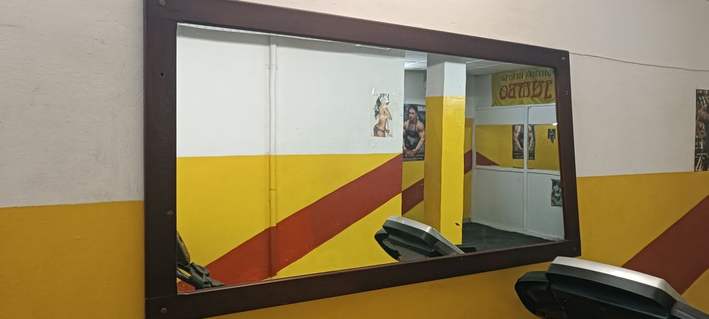 Продавам огледала