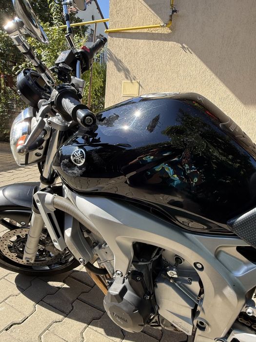 Vand Yamaha Fz6 2004