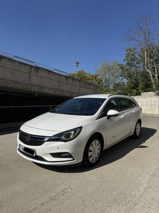 Opel Astra K+ SportsTourer