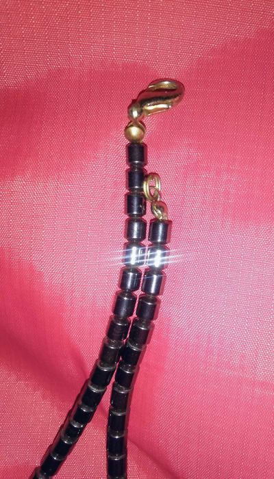 Дамско чисто ново и стилно хематитено колие