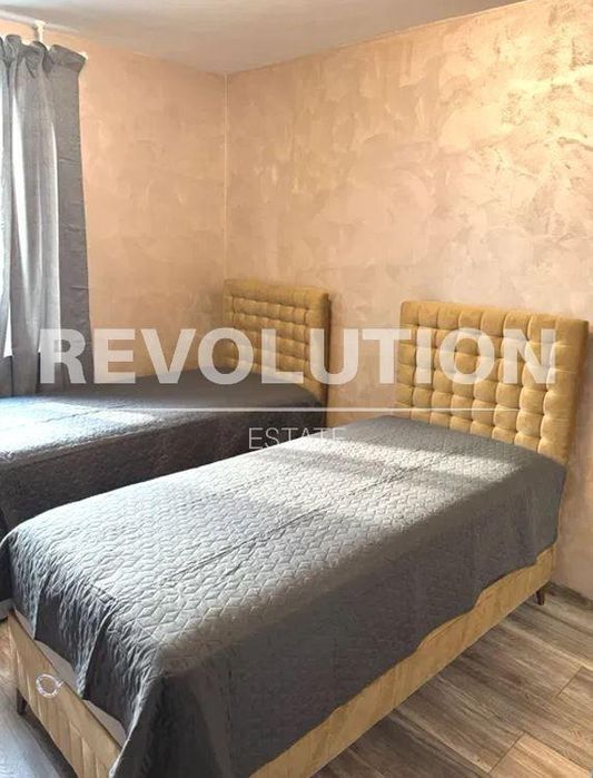 Двустаен апартамент в района на м-т Ален Мак!