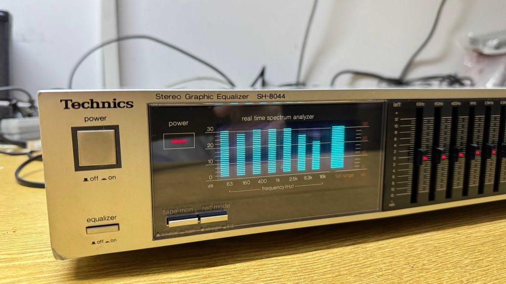 Egalizator Technics SH-8044