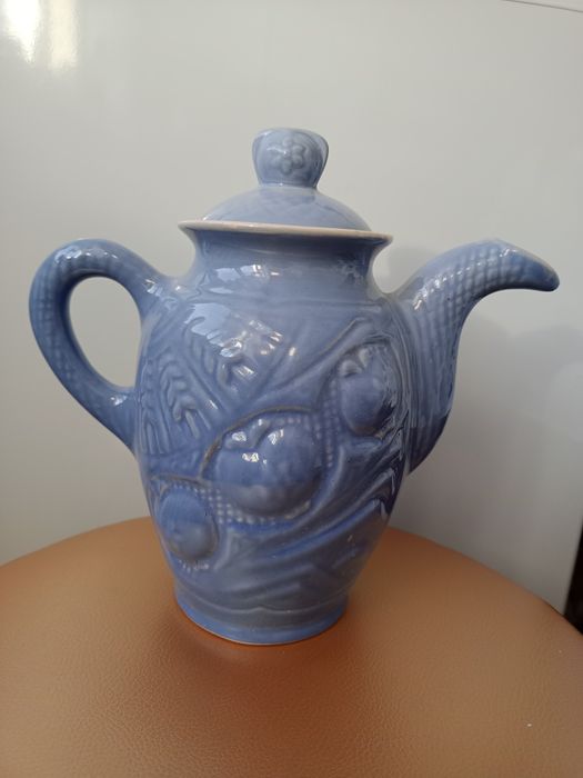 Продам керамический чайник