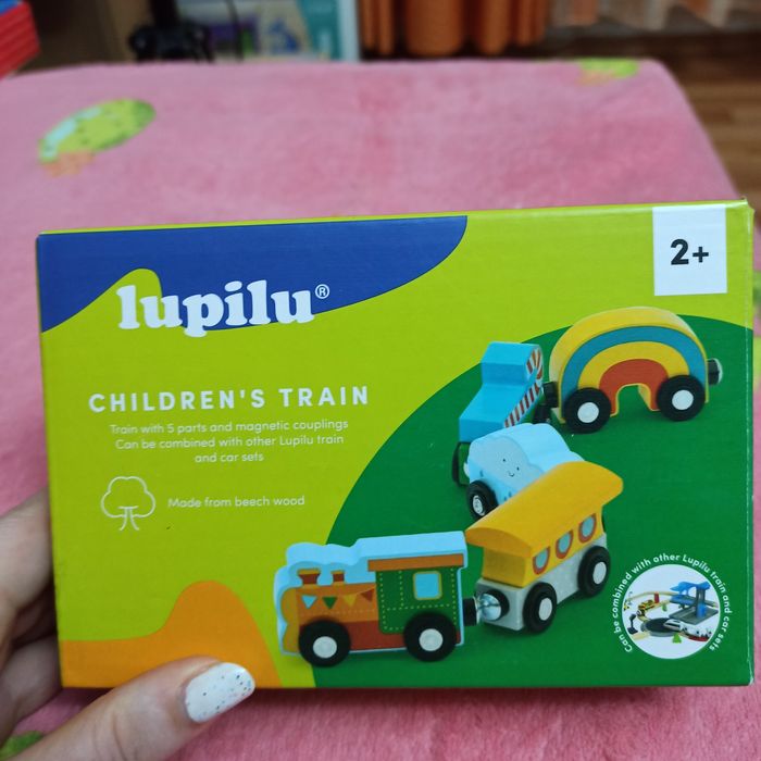 Trenulet lupilu din lemn