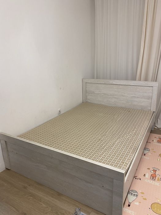 Срочно продается двухспальный кровать