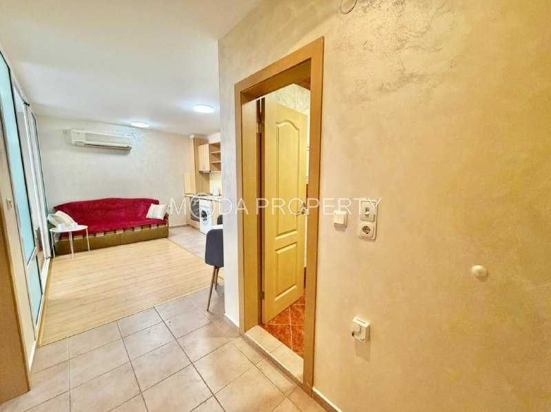 Продава се Тристаен апартамент в Свети Влас - 76 кв.м за 590 €/кв.м - Снимка #12