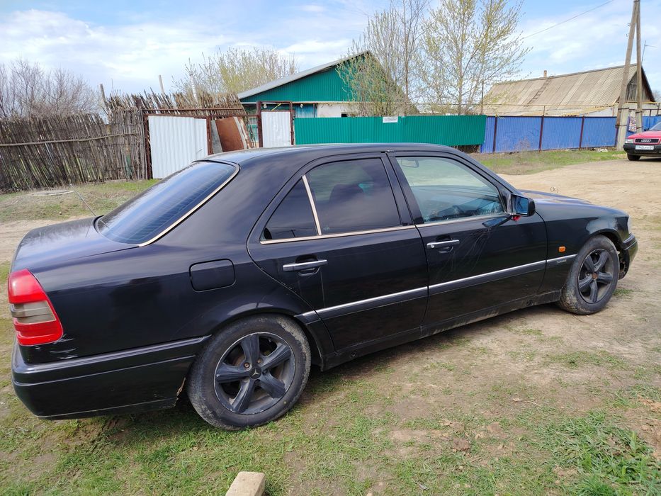 Мерс с200 w 202 продам
