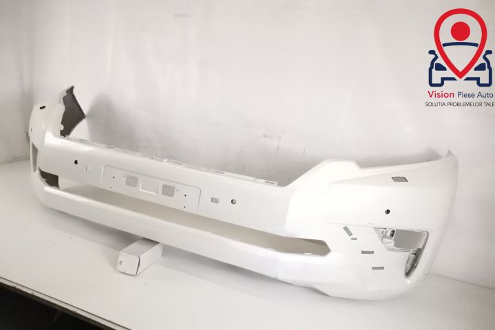 Предна броня Оригинална С Датчици И Чистачки В Добро Състояние Тойота