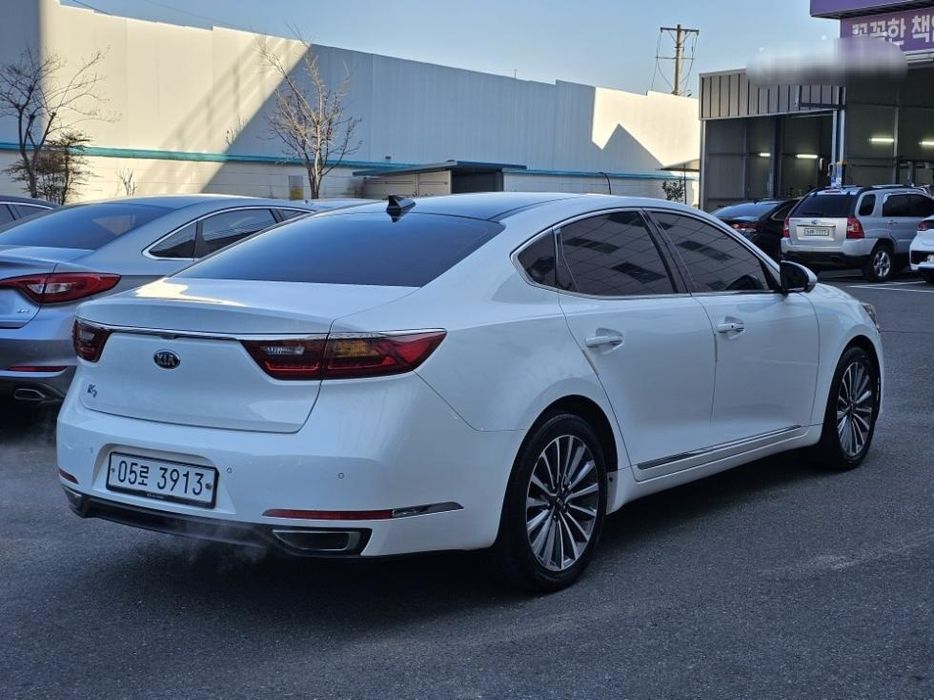 Kia K7 полная комплектация