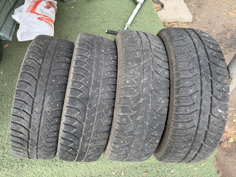 Зимняя резина 185/65 R15