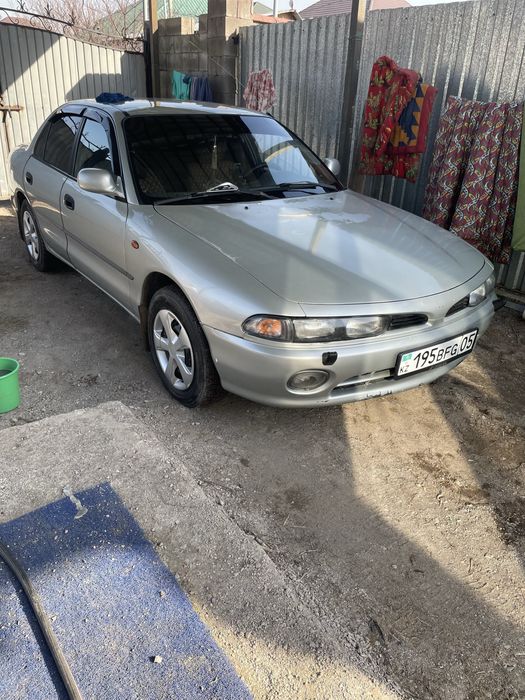 Митсубиши галант 7