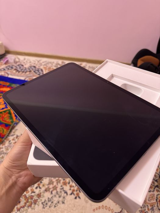 Продам iPad Pro 11  M 4