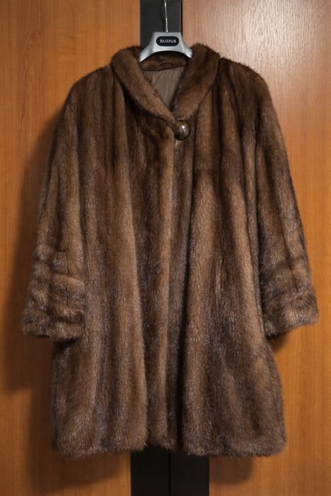 Haină din blană naturală de nurcă – XL, maro, stare foarte bună