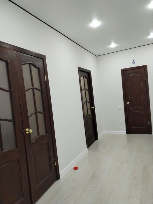 Продам двери межкомнатные