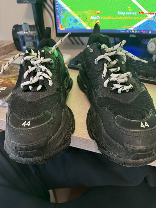 Vand balenciaga triple s