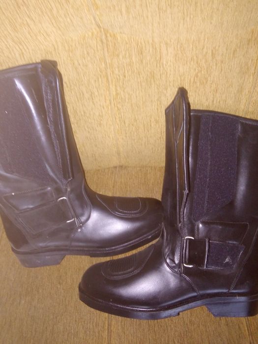 Ботуши от естествена кожа