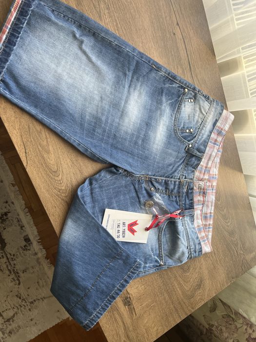 Blugi marimea 44,46 noi