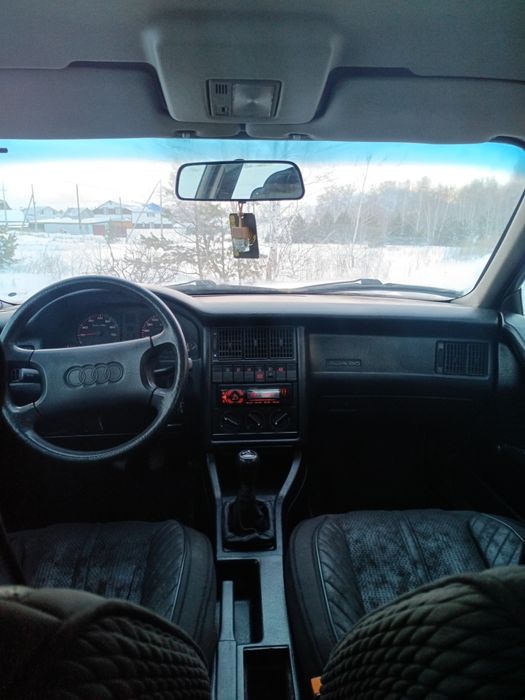 Продам Audi 80 b4
