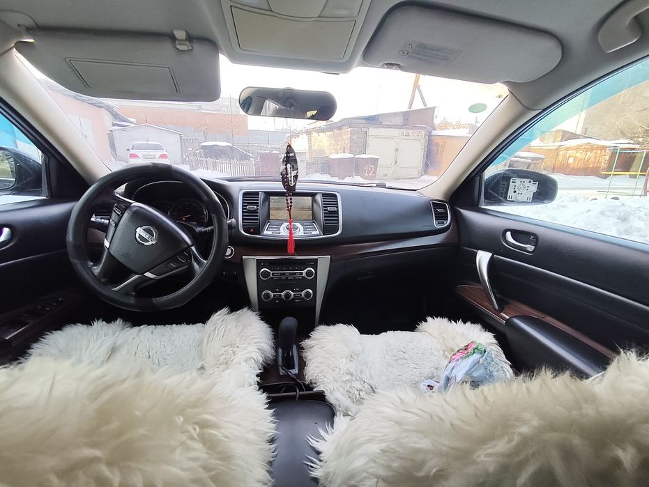 Продам срочна машину