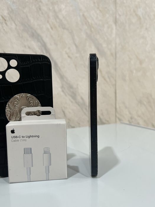 IPhone 13 128Gb продам