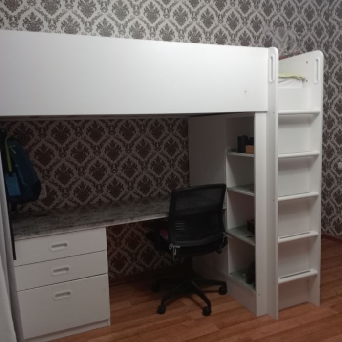 Детский шкаф+  письменный стол