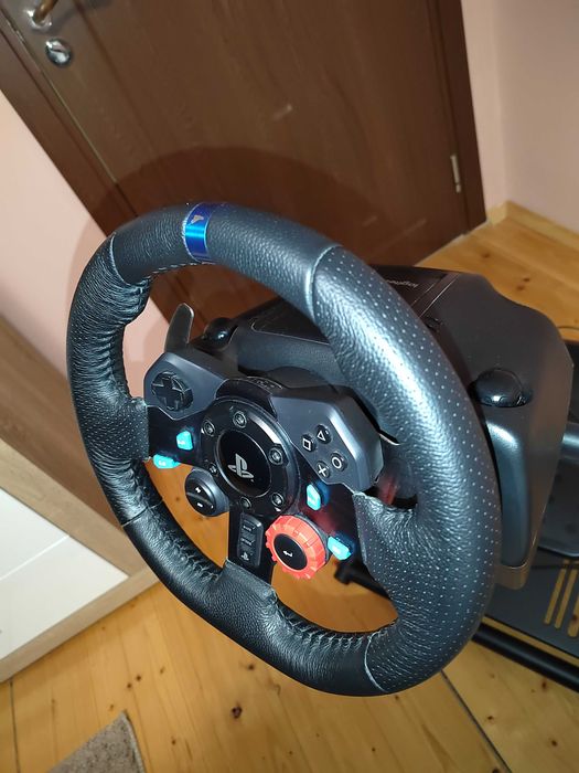 Logitech g29 + shifter 6 предавки + Стойка Huzaro