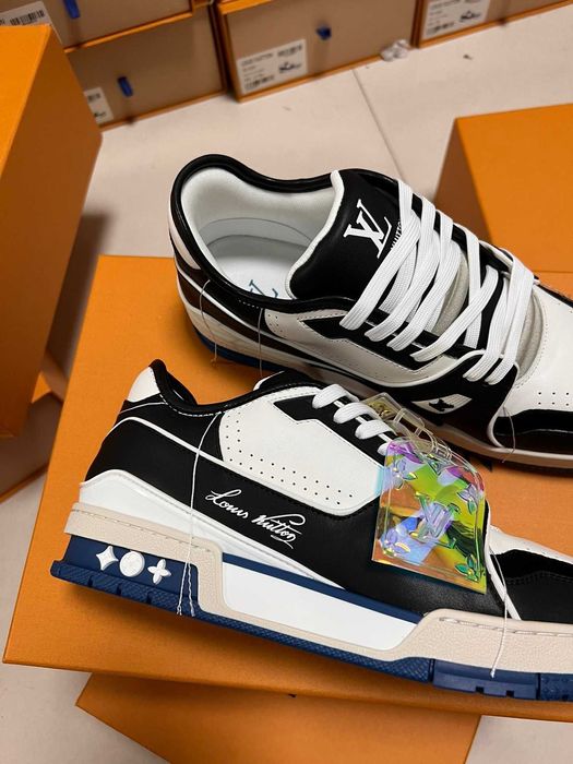 Adidasi Louis Vuitton Trainer Premium