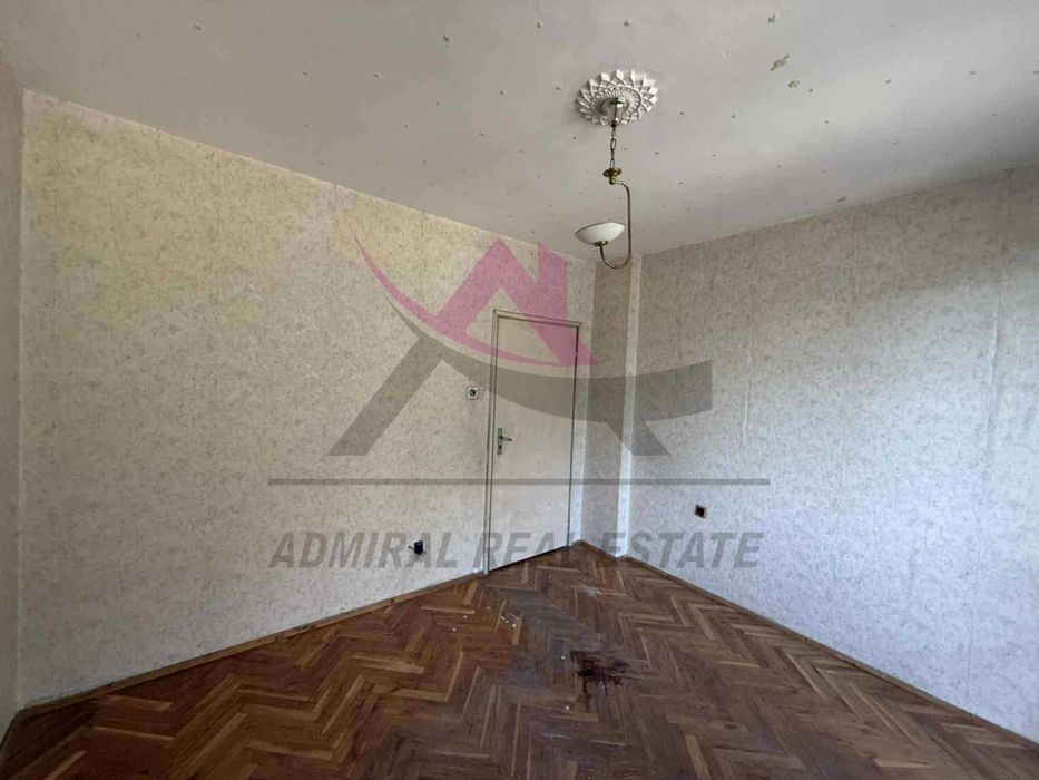 Продава се Тристаен апартамент в Варна, Лятно кино Тракия - 86 кв.м за 2094 €/кв.м - Снимка #4