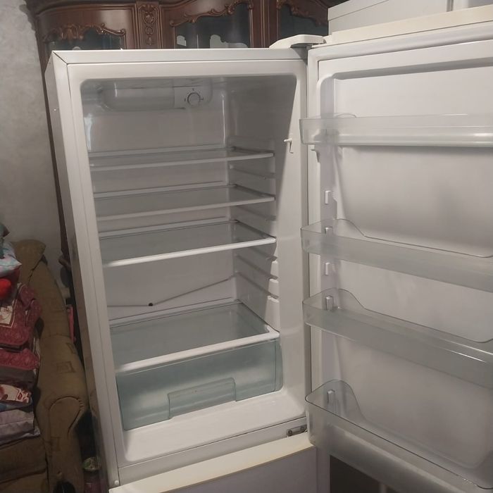 Продам холодильник самсунг