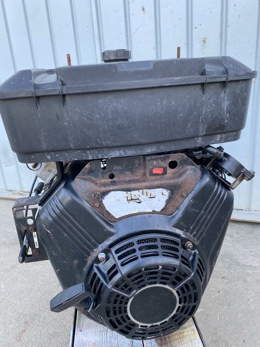 Motor 16 cp briggs stratton defect