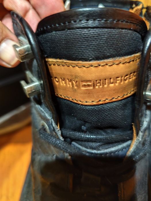 Обувки Tommy Hilfiger 44 номе нови