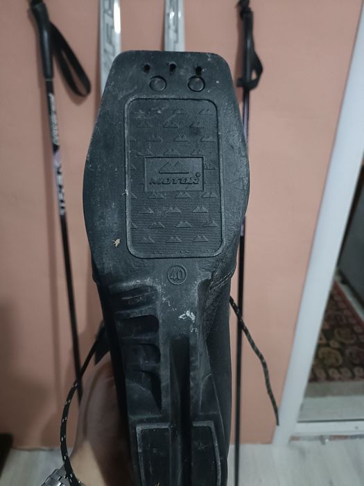 Продам беговые лыжи