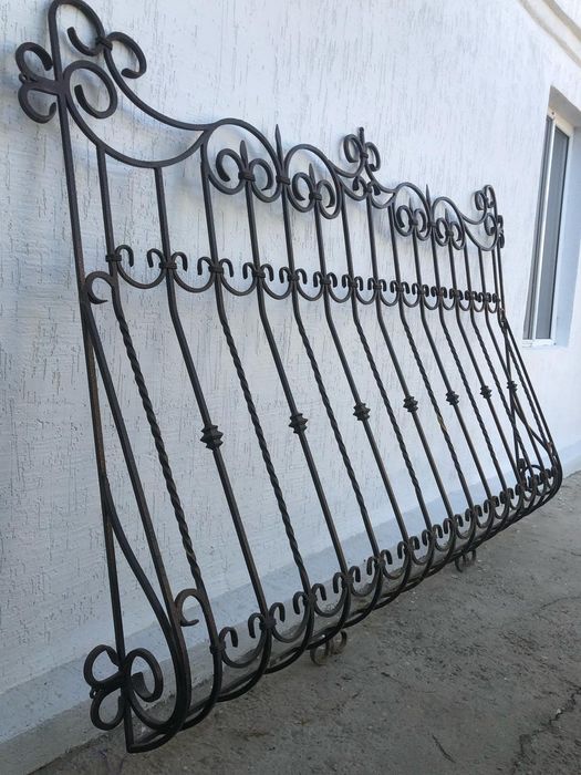 Решотки на окна новые