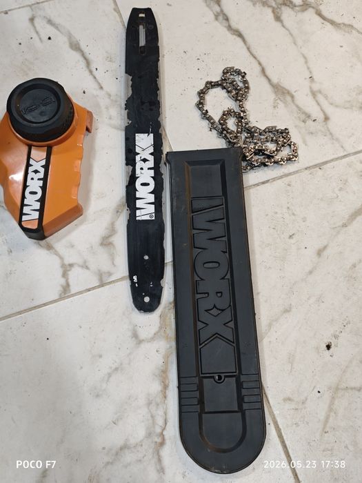 Електрическа резачка за дърва Worx
