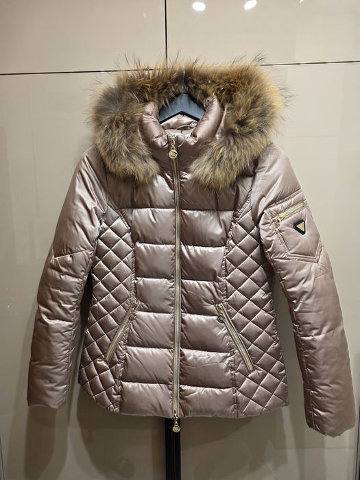 Стилно зимно дамско яке S размер