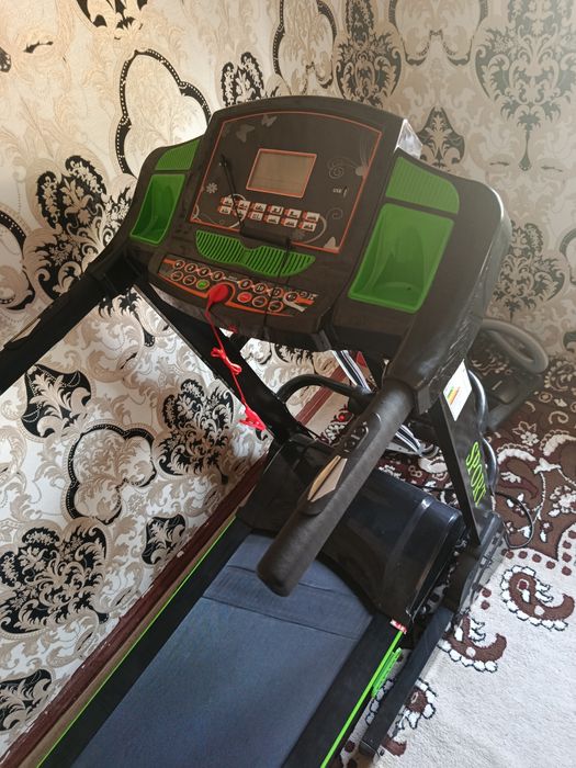 Беговой дорожка электрическая