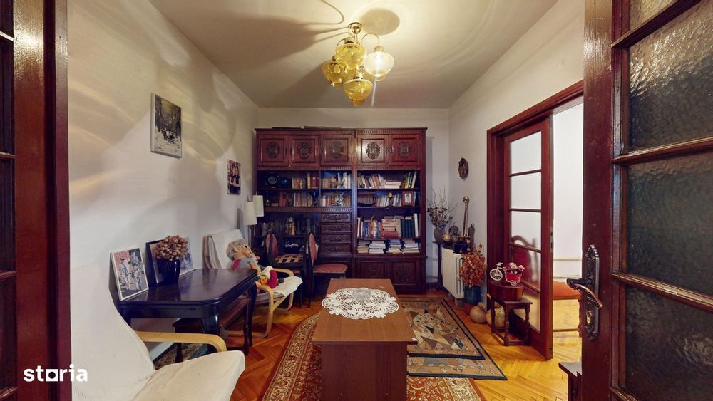 Vila spațioasă 13 camere, 350 mp utili, Dămăroaia,sector 1