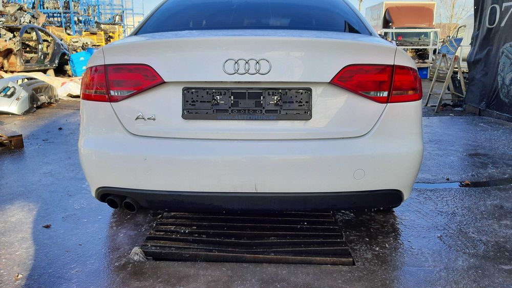 Dezmembrez audi a4 b8 2.0 CAGA s-linne/bara fata a4/capota/far/aripa/