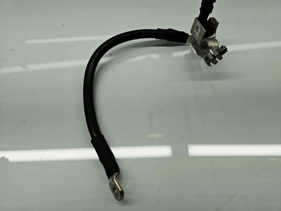 Borna baterie (-)  AUDI A6 (4G2, C7) [Fabr 2012-2017] 8T0915181