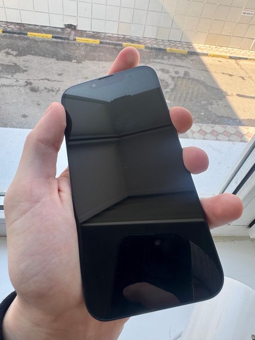 iPhone 13 128g black