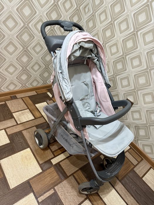 Продам каляску срочно