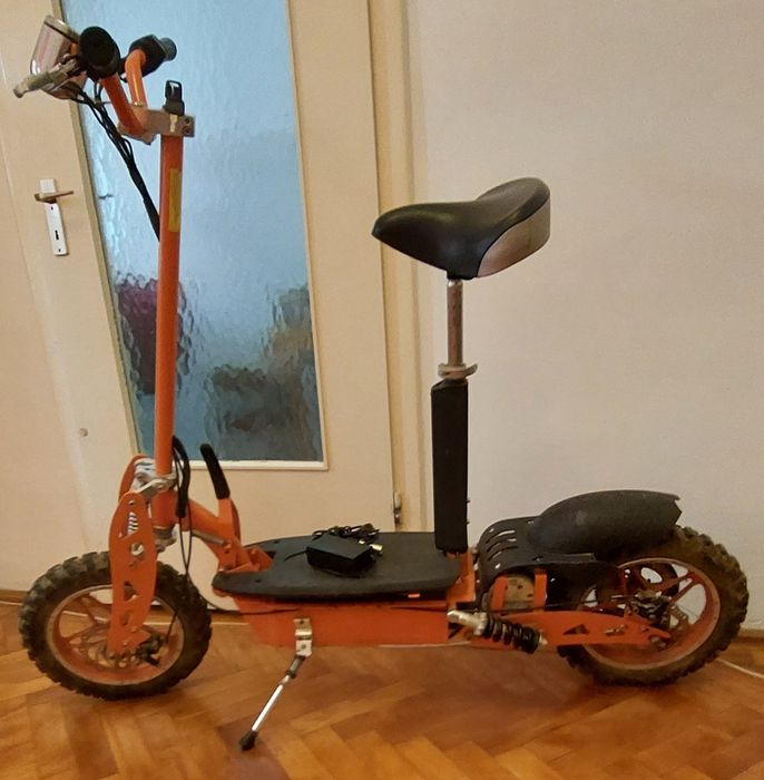 Trotinetă electrică