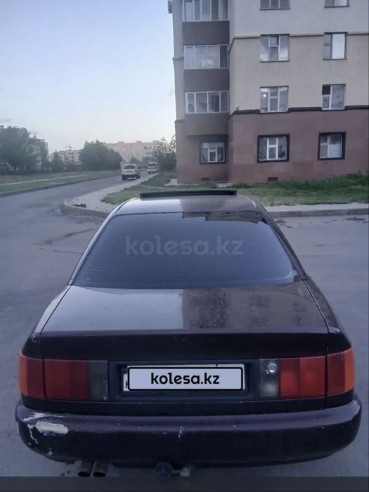 AUDI 100 C4 авто