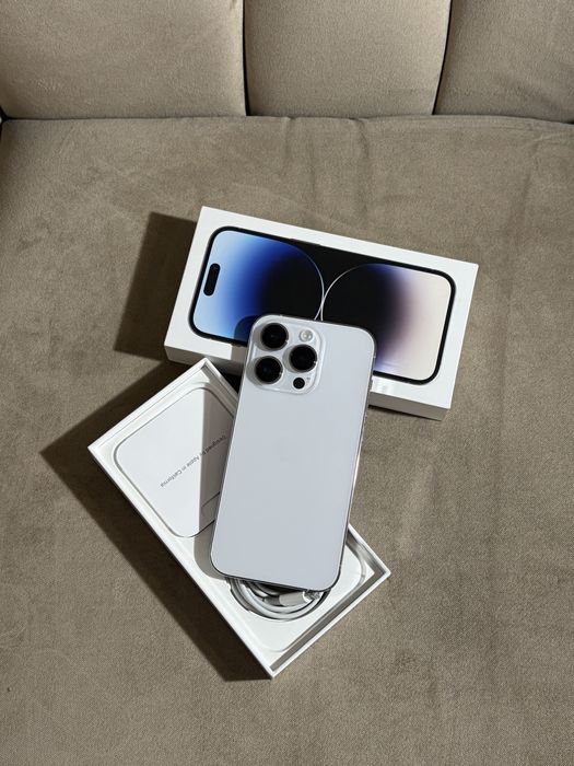 Продам iPhone 14 pro