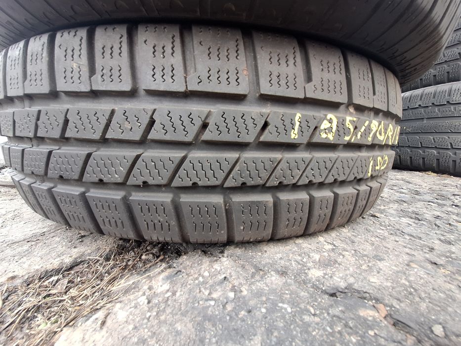2, 4, 6 anvelope iarna 195/70r16 Continental Montaj Gratuit