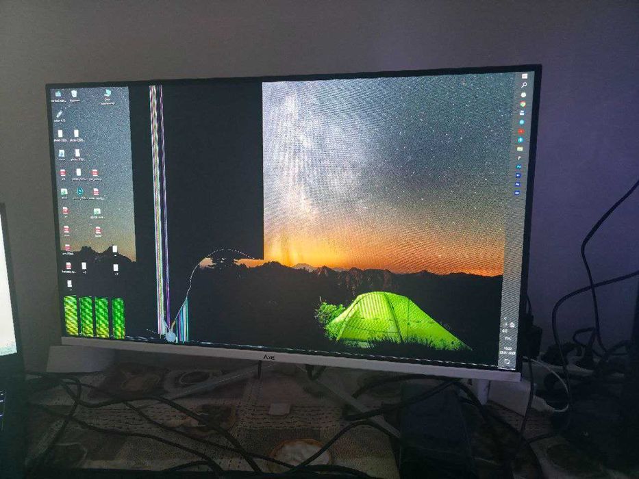 27" gaming monitor (ekran urilgan)