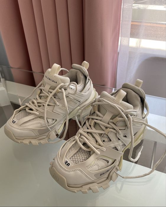 Маратонки Balenciaga track бели