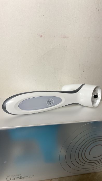 ageLOC LumiSpa – уред за дълбоко почистване на лице (Nu Skin)