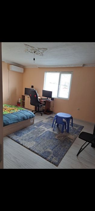 Етаж от къща под наем